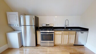 48 Lowell St, Unit 3 in Somerville, MA - Building Photo