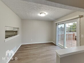 5609 High Arbor Dr in Galloway, OH - Foto de edificio - Building Photo