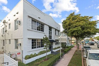 7340 Harding Ave in Miami Beach, FL - Building Photo - Building Photo