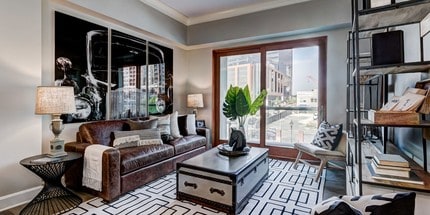 Point Place Residences in Baltimore, MD - Foto de edificio - Interior Photo