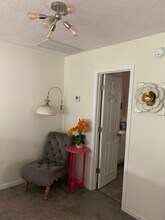 1044 Page Ave in Wilmington, NC - Building Photo - Building Photo