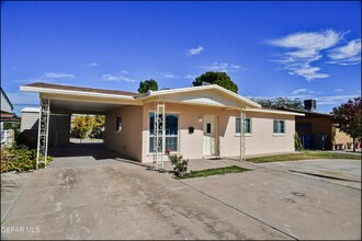 5917 Brazos Ave in El Paso, TX - Building Photo - Building Photo