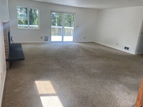 6404 W Beech St in Everett, WA - Building Photo - Building Photo