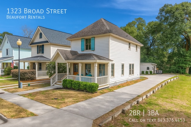 1323 Broad St in Beaufort, SC - Building Photo - Building Photo