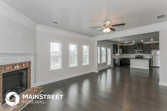 253 Union Station Dr in Calera, AL - Foto de edificio - Building Photo