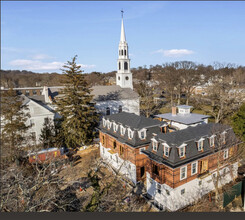 Norwalk Green Living Properties in Norwalk, CT - Foto de edificio - Building Photo