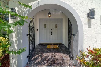 15722 GardenSide Ln in Tampa, FL - Building Photo - Building Photo