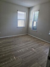 942 Scarlet Plume Ln in Brooksville, FL - Building Photo - Building Photo