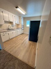 195 Lund Ave-Unit -197 in Hayward, CA - Building Photo - Building Photo