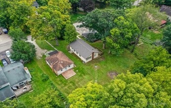 6425 Maple Ave, Unit 1 Bed in Spring Grove, IL - Building Photo - Building Photo