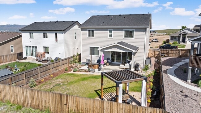 6131 Vickie Ln in Colorado Springs, CO - Foto de edificio - Building Photo