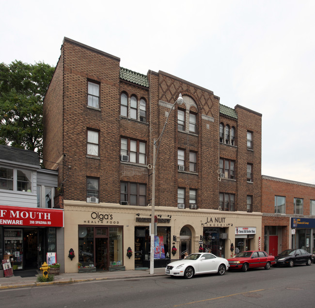 400-408 Spadina Rd in Toronto, ON - Building Photo - Building Photo