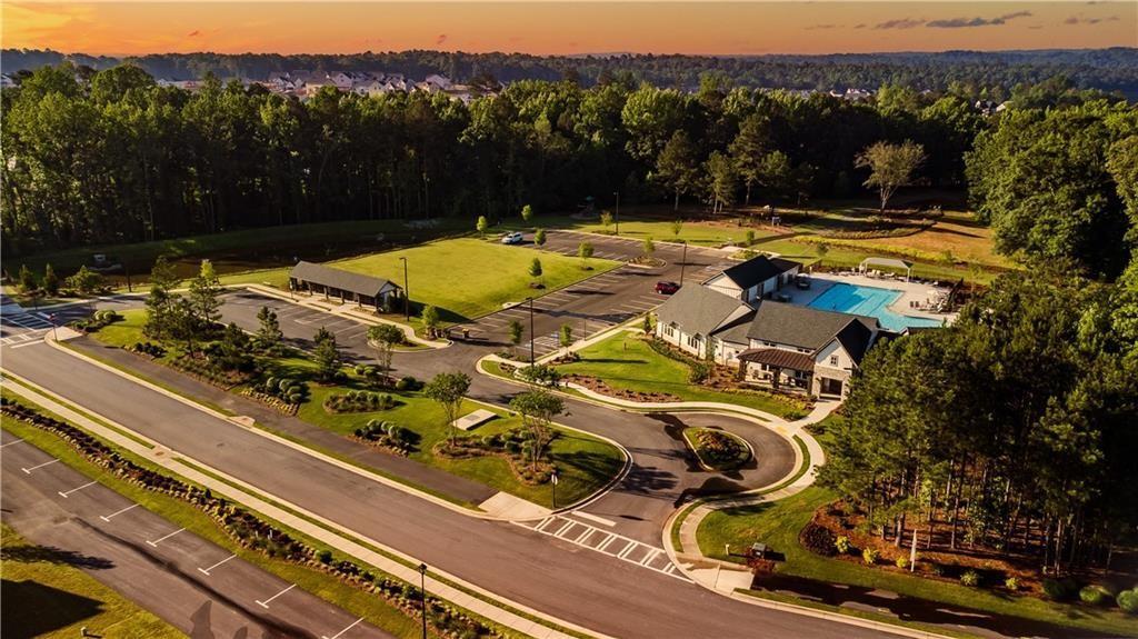 135 Lauren St in Adairsville, GA - Building Photo