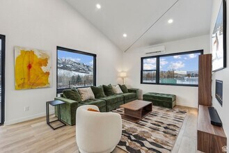 4770 E 2650 N in Eden, UT - Building Photo - Building Photo
