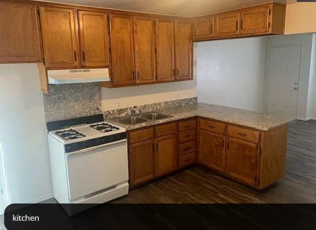 property at 1741 S Bridge St