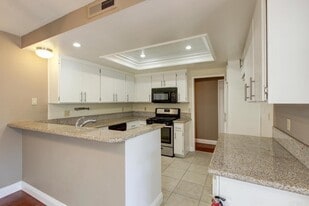 3607 W Park Balboa Ave, Unit B in Orange, CA - Building Photo