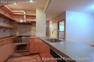 132 Columbia St in Cambridge, MA - Foto de edificio - Building Photo