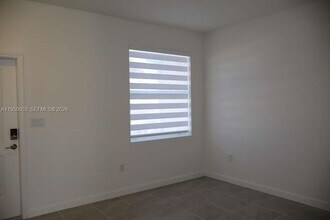 26824 SW 121st Ave in Homestead, FL - Building Photo - Building Photo