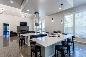 410 Apartments in Bonney Lake, WA - Building Photo - Interior Photo