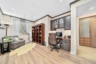 33531 Sea Bright Dr in Dana Point, CA - Building Photo