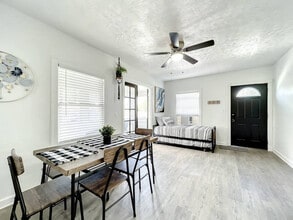 1824 Hollenbeck Dr in Orlando, FL - Building Photo - Building Photo
