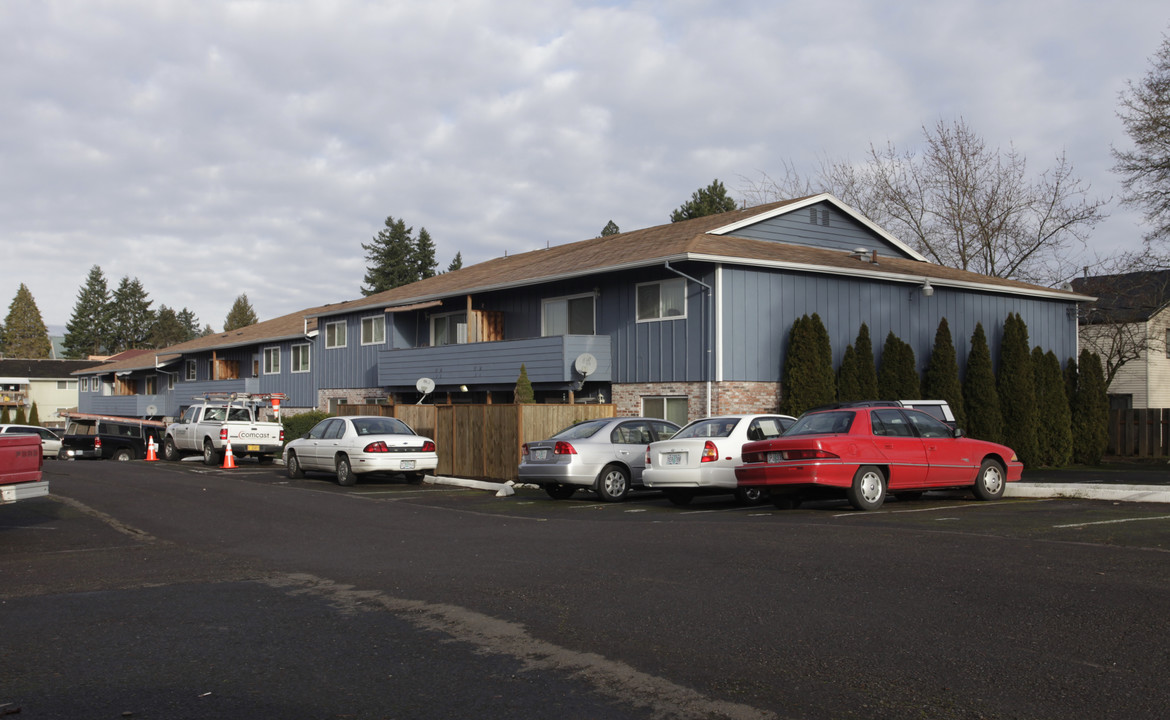 Manchester Square Apartments in Tigard, OR - Foto de edificio