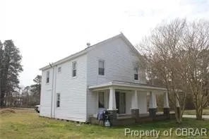 9 Old Matthews Ln in Hallieford, VA - Foto de edificio - Building Photo