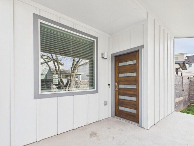 6815 Porter St in Austin, TX - Building Photo - Building Photo