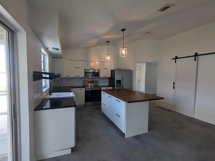 1515 Golden Poppy Ct in Orlando, FL - Building Photo