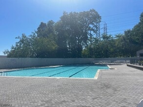 2467 NJ-10 in Morris Plains, NJ - Building Photo - Building Photo