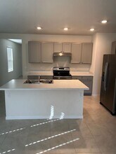 140 Old Mill Pond Rd in Edgewater, FL - Building Photo - Building Photo