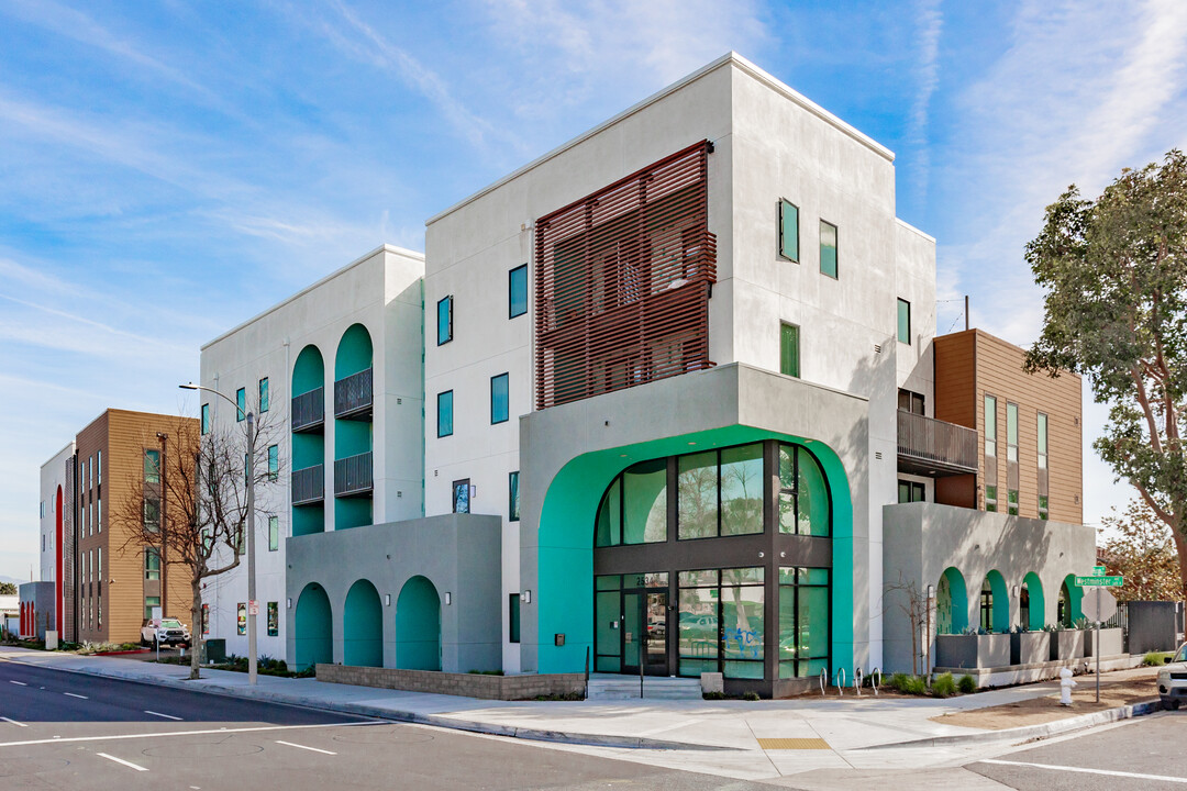 Archways Santa Ana in Santa Ana, CA - Building Photo