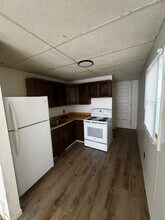1002 Prouty Ave in Toledo, OH - Building Photo - Building Photo