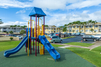 Kulana Knolls in Waipahu, HI - Building Photo - Building Photo