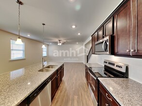 800 Headland Wy in Canton, GA - Building Photo - Building Photo