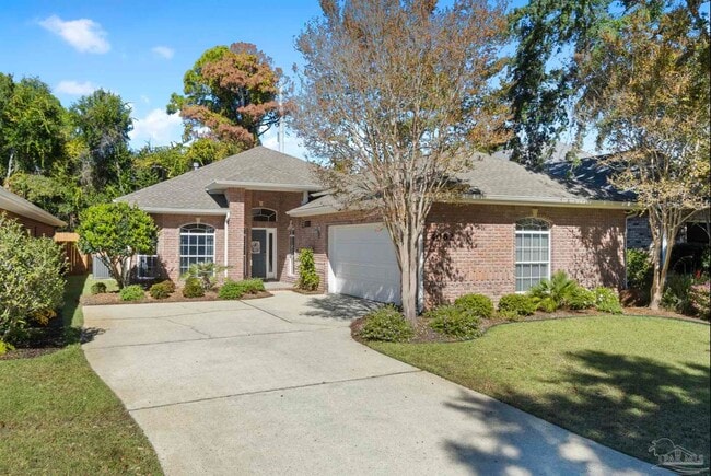 property at 4062 Oak Pointe Dr