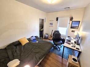 11 Saint Paul St, Unit 3 in Cambridge, MA - Building Photo - Building Photo