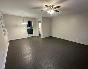 612 Albany St in Brunswick, GA - Building Photo - Building Photo