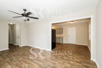 201 Killian Cir in Clover, SC - Building Photo - Building Photo