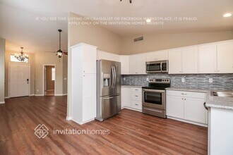 30737 N Royal Oak Way in San Tan Valley, AZ - Building Photo - Building Photo