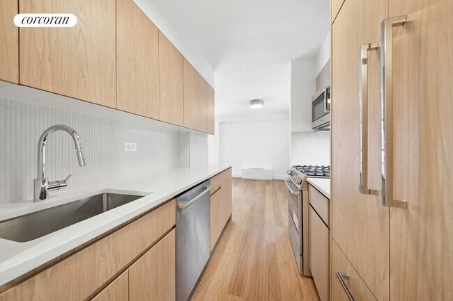 501 E 87th St in New York, NY - Foto de edificio - Building Photo