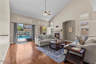 2879 E Janelle Way in Gilbert, AZ - Building Photo - Building Photo