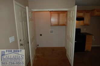 8005 Langer Dr in Sherwood, AR - Building Photo - Building Photo