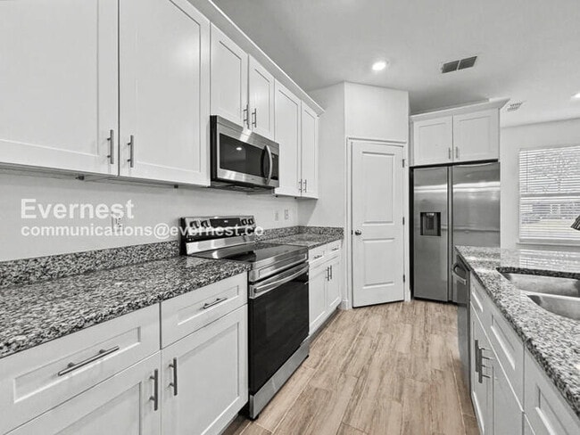 6750 Midland Dr in St. Cloud, FL - Building Photo - Building Photo