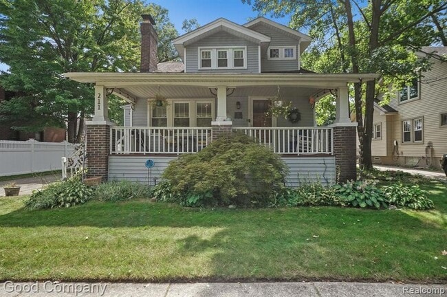 property at 211 W Lewiston Ave