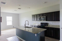 3017 Blue Shrs Wy in New Smyrna Beach, FL - Foto de edificio - Building Photo