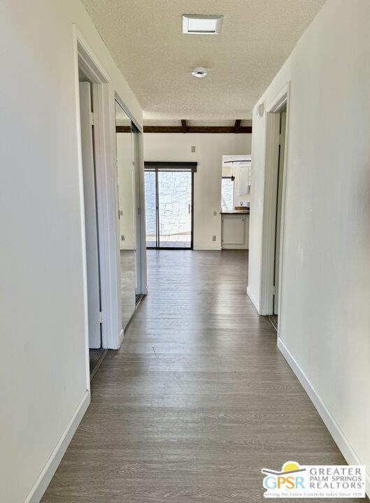 2247 Mira Monte Cir W in Palm Springs, CA - Building Photo - Building Photo