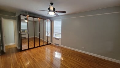 61-41 Saunders St, Unit B25 in Queens, NY - Building Photo - Building Photo