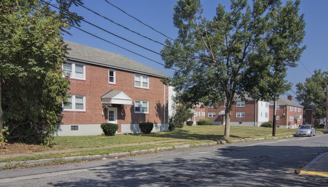Arlington Gardens Apartments
