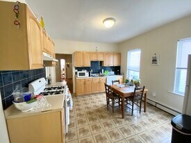 34 Darling St, Unit 3 in Boston, MA - Building Photo